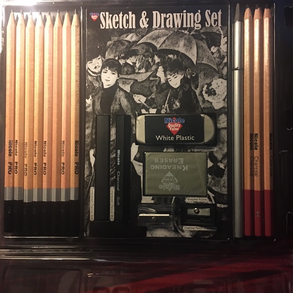 18 Piece Drawing and Sketching Set - Picture 5 of 6